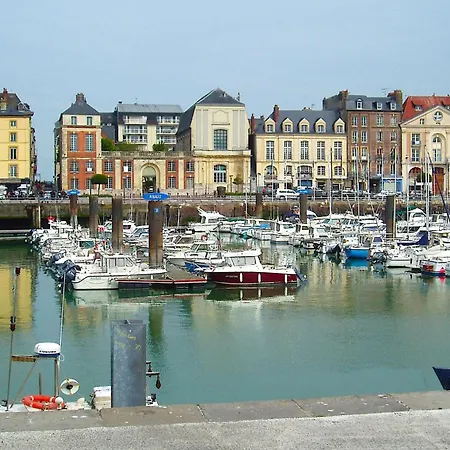 Le Petit A - Hyper Centre Apartament